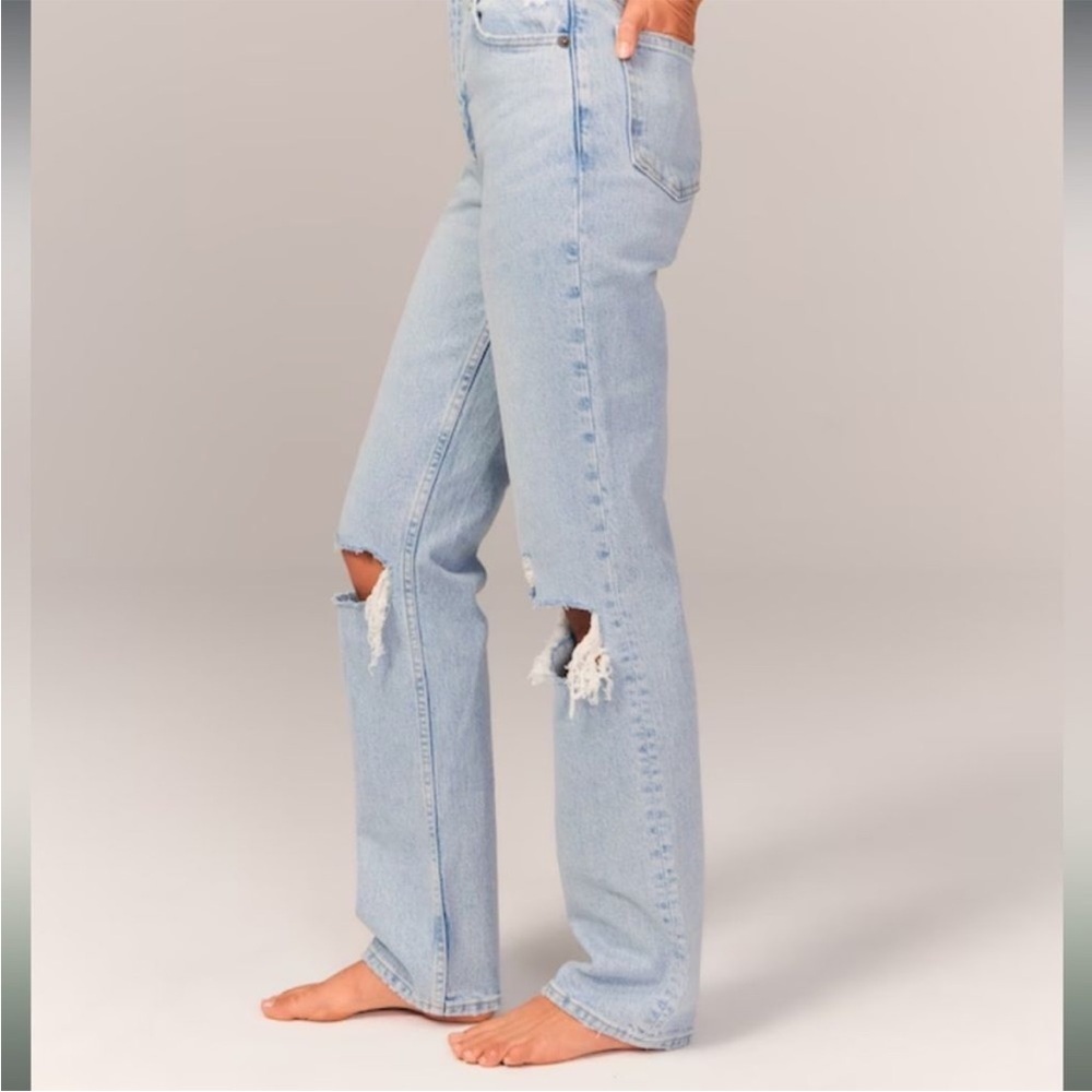 Abercrombie & Fitch The 90's Straight Ultra High Rise Light Wash sz 10 R - Picture 3 of 9